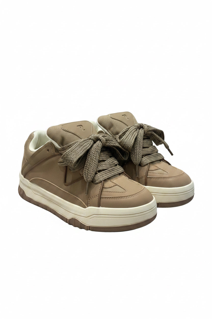 Breshka trainers