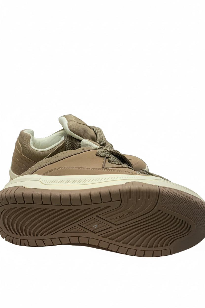 Breshka trainers
